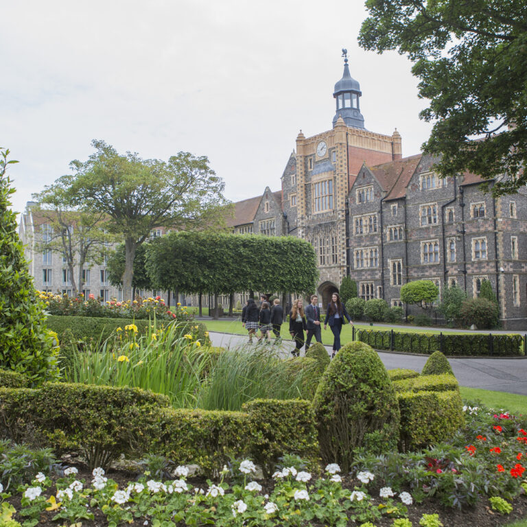 Open gardens on school grounds